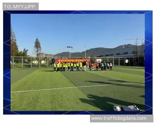 足球舍友的青春岁月与梦想追逐的故事 足球舍友的青春岁月与梦想追逐的故事